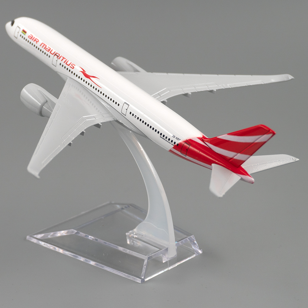 1/400 масштаб самолета Airbus  – обзор и цена Kids Toys Mauritius