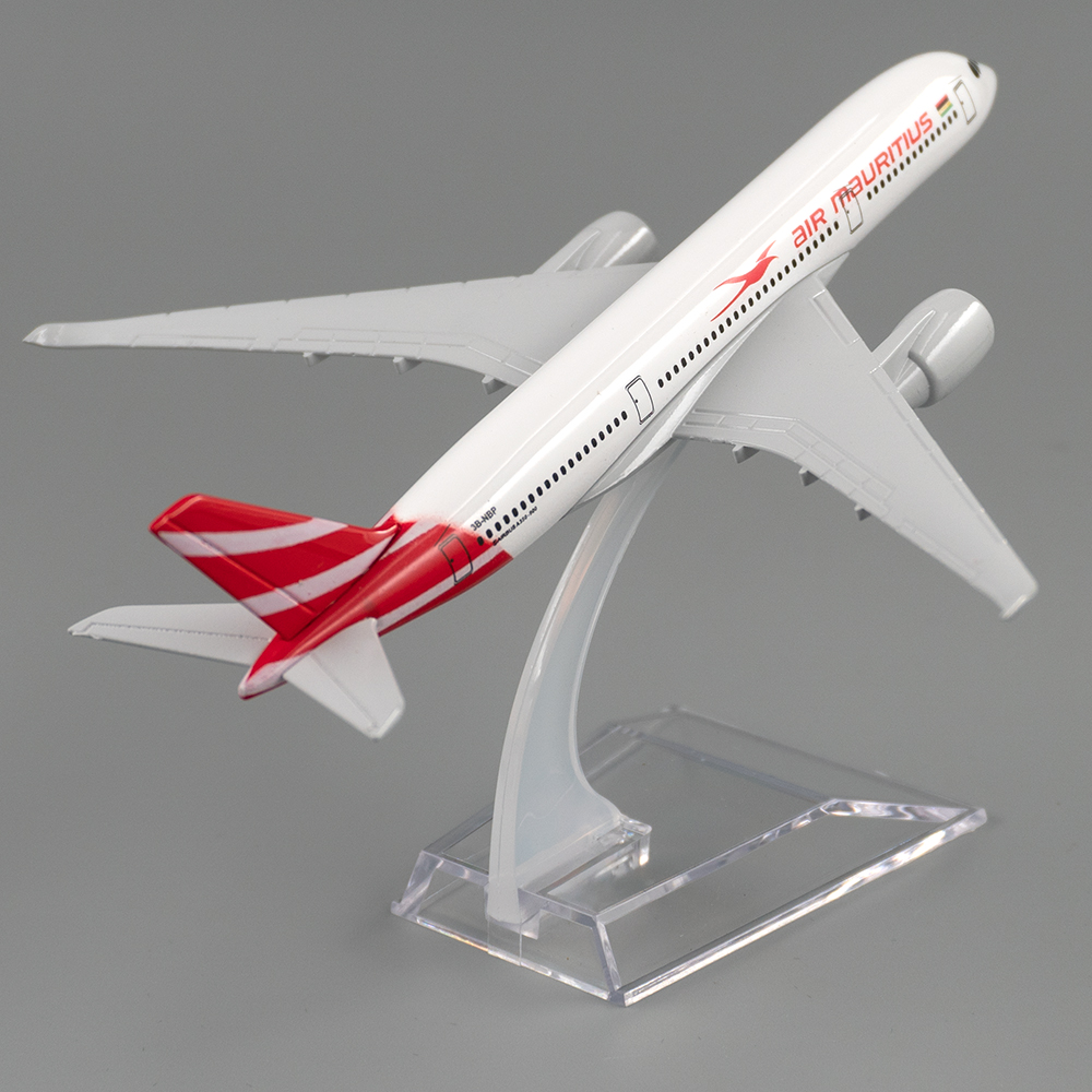 1/400 масштаб самолета Airbus  – обзор и цена Kids Toys Mauritius